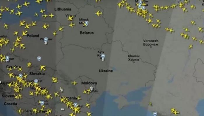 تحذيرات سفر ومنع تحليق